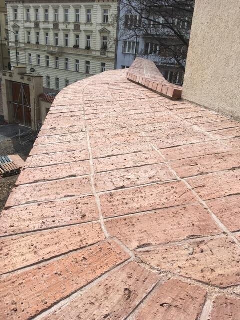 Praha, klášter Na Slovanech (Emauzy), koruna zdi | Foto: Cihelna Štěrboholy | Všechna práva vyhrazena