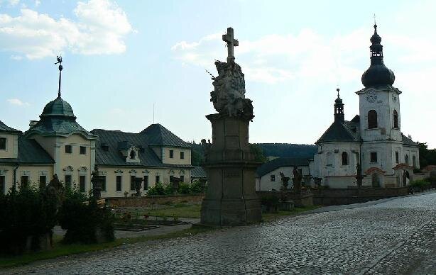 Manětín, kostel sv. Jana Křtitele | Foto: Huhulenik - Wikimedia Commons | Licence: CC-BY-SA 3.0