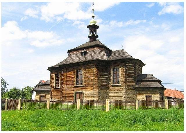 Loučná hora - Dřevěný kostel sv. Jiří | Karpač | Uveďte autora 3.0 Česko | creativecommons.org l
