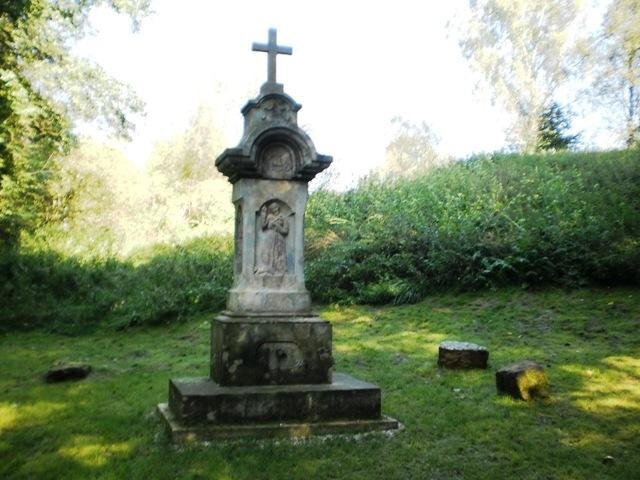 Opravený poutní kříž | Foto: Sdružení Náhlov v oblasti Ralsko | Licence: Všechna práva vyhrazena