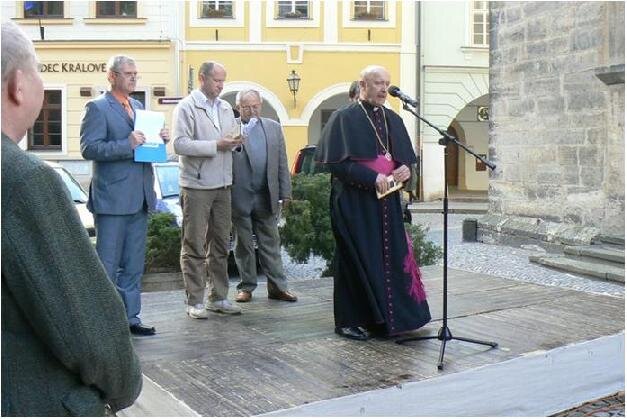 Z putování po hradeckých kostelech - Hradec Králové | Foto: Společnost ochránců památek ve východních Čechách | Všechna práva vyhrazena