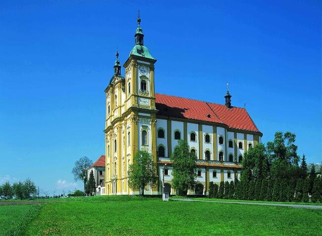 Dub nad Moravou, kostel Očištění Panny Marie | Foto: Paulín CZ, s.r.o. | Licence: Všechna práva vyhrazena