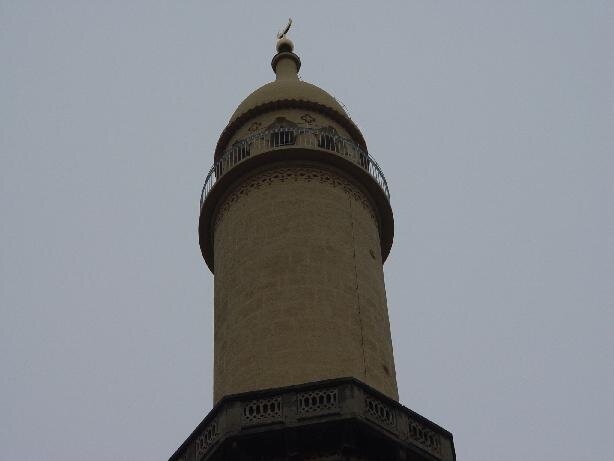 Minaret - horní část tubusu po zásahu