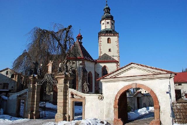 Hostinné - kostel Nejsvětější Trojice  | Foto: Ing. arch. Jan Pešta | Licence: Všechna práva vyhrazena