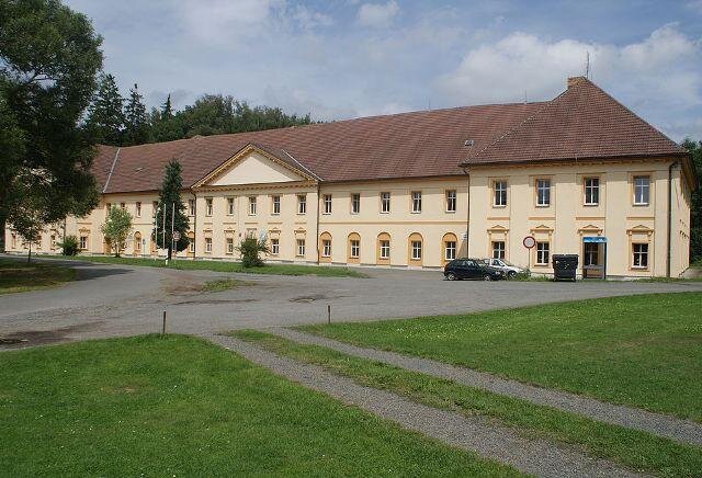 Žinkovy, zámek | Autor: Feťour - Wikimedia Commons | Licence: Uveďte autora 3.0 Česko