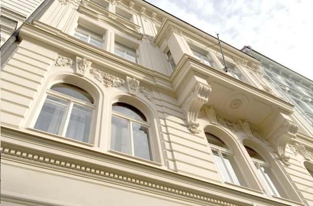 Rekonstrukce fasády – Praha, Újezd 36 | Oliver Braun s.r.o. | Všechna práva vyhrazena