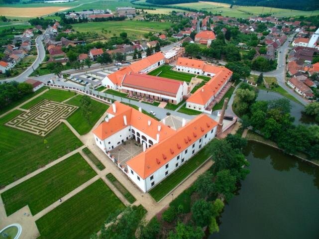 Zámek Valeč | FOTO: Archiv Wienerberger s.r.o. | Všechna práva vyhrazena