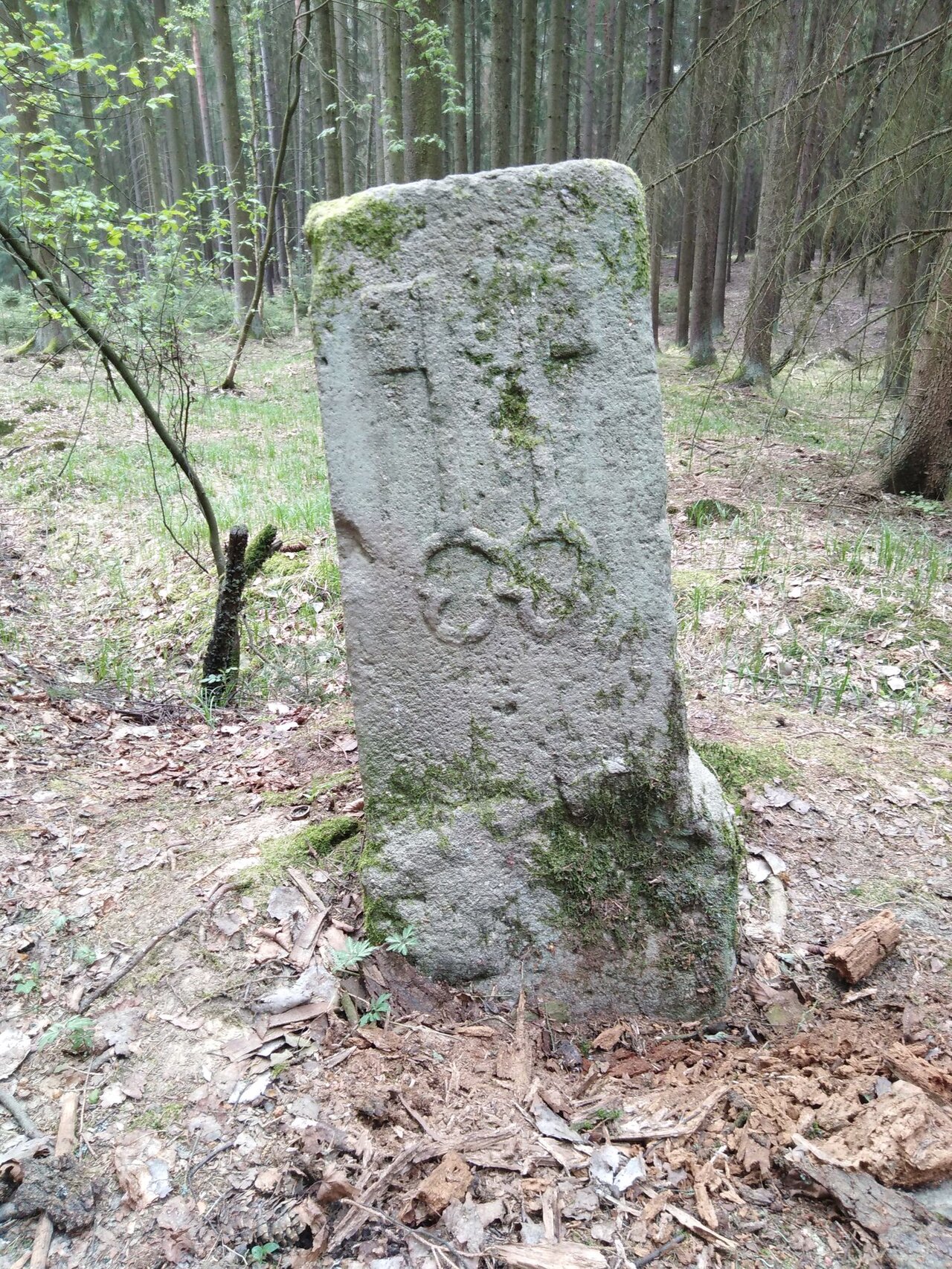 Kamenný mezník Radlice | © Petr Mikota