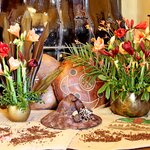 Květiny a klobouky v zámeckém apartmá | © Národní památkový ústav