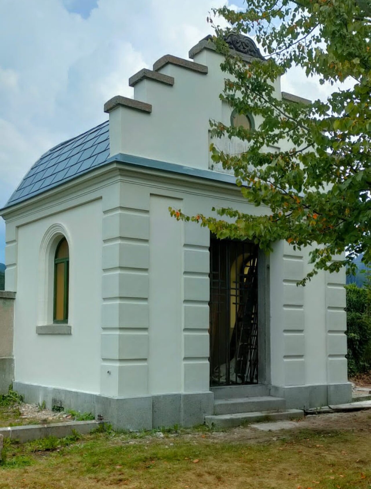 Hrobka v Oldřichově po obnově | © Archiv Zdeňka Rossmanna