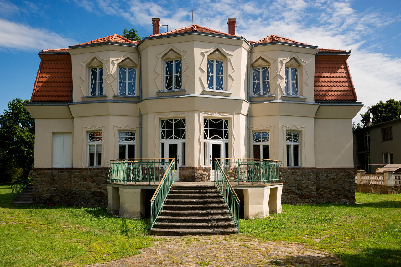 Nabídku na prodej vily do majetku státu učinila Nadace českého kubismu v roce 2020. | © Archiv Uměleckoprůmyslového musea v Praze Nabídku na prodej vily do majetku státu učinila Nadace českého kubismu v roce 2020. | © Archiv Uměleckoprůmyslového musea v Praze
