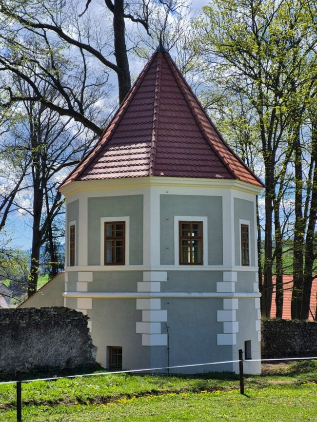 Gloriet v Němčicích u Volyně | © Archiv majitele