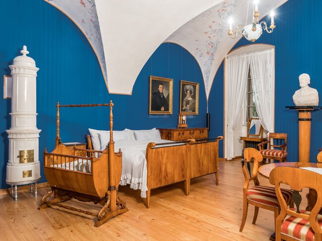 Rodný byt Bedřicha Smetany – ložnice, v níž se skladatel 2. března 1824 narodil | © Regionální muzeum v Litomyšli