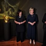 Výstavu Vltava slavná & splavná zahájili Martin Baxa, Naďa Goryczková, Eva Pavlová a Petr Pavelec. K vidění je v Jízdárně Pražského hradu do 4. ledna 2026. | © Jan Hodač