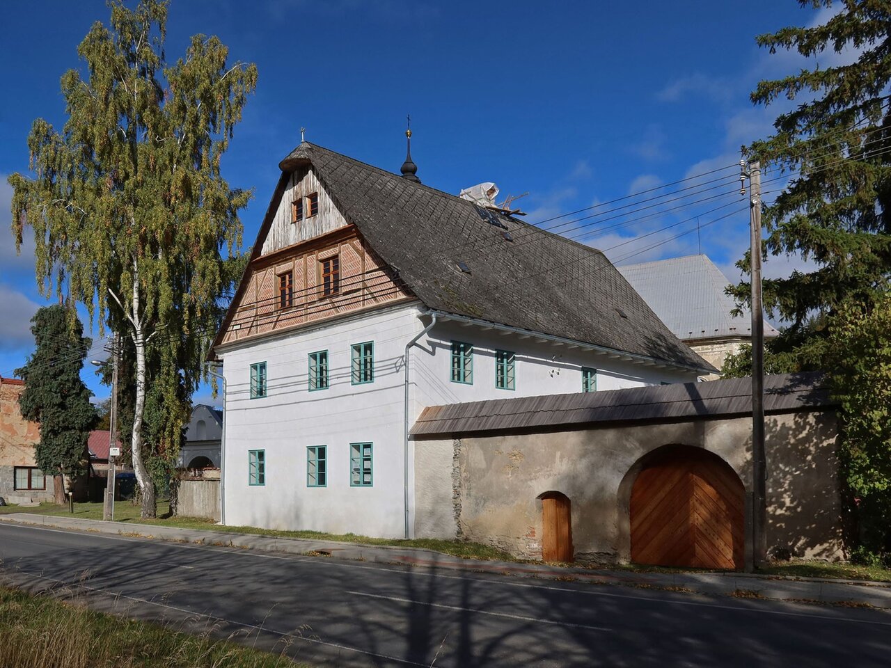 Fara v Hynčicích po opravě v roce 2025 | © Jakub Ivánek