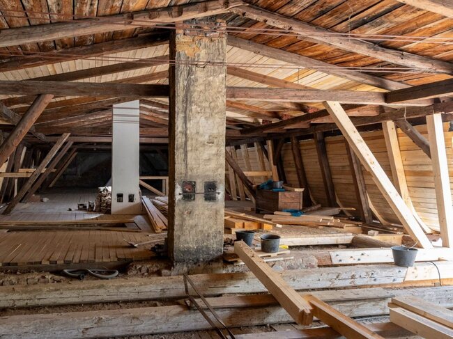 Obnova krovu na Starém zámku ve Studénce | © Archiv společnosti H&B delta (Jan Žamboch)