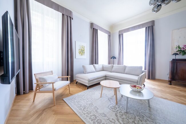 Pohled do interiéru hotelového pokoje | © Zámek Načeradec