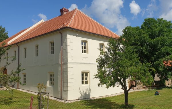 Celkový pohled na obnovenou fasádu | © KEIMFARBEN, s. r. o.