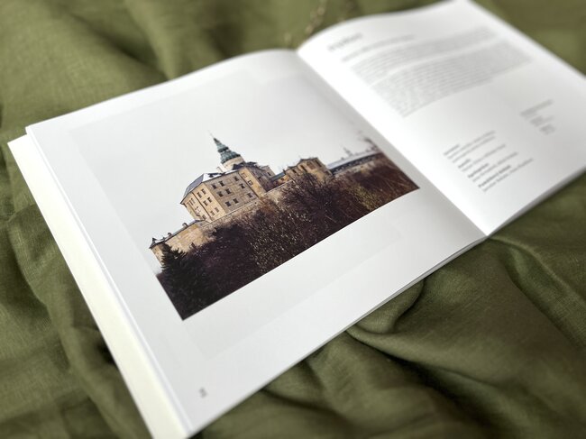 Domy s pamětí, nová publikace Václava Girsy doplňuje výstavu Severočeského muzea v Liberci. | © Barbora Hromádková