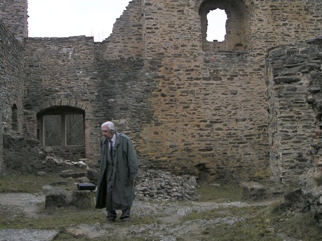 Hrady a jejich hmotové rekonstrukce do trojrozměrných papírových modelů byly největší vášní arch. Richarda Vyškovského. | © Richard Vyškovský ml.