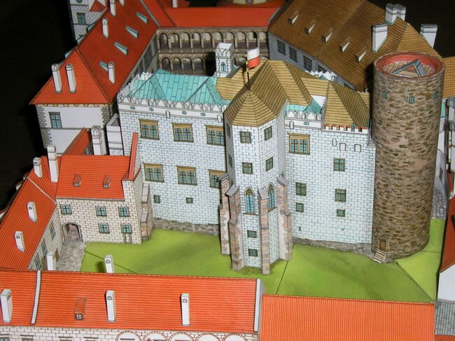 Richard Vyškovský miloval renesanci a zámek Jindřichův Hradec. Jeho papírový model vyšel ve vydavatelství Erkotyp v roce 2018 i díky podpoře modelářů na platformě Startovač. | © Erkotyp