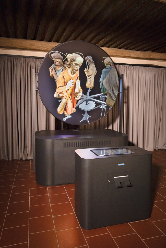 Interaktivní kiosek má dotykové ovládání. | © CESNET, z. s. p. o.