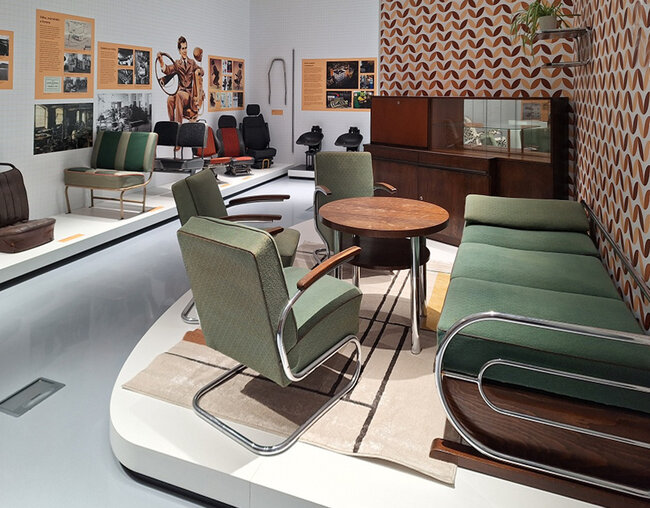 Historický nábytek v expozici | © Pardubický kraj