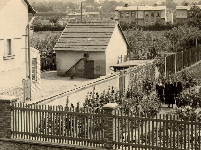 Medová kaše byla klidnou čtvrtí rodinných domků postavených ve 20. letech 20. století.  | © Archiv Jana Malířského