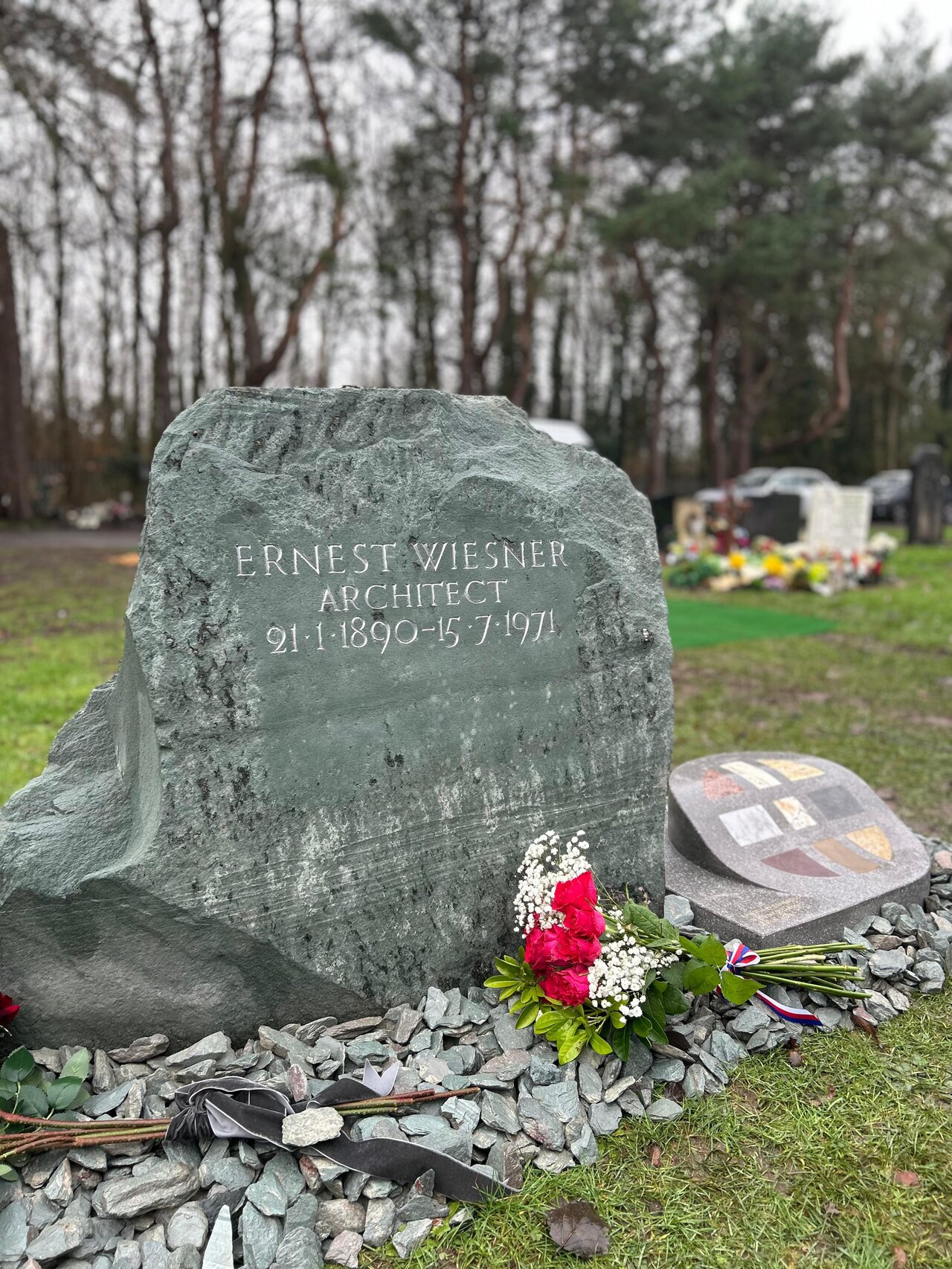 Hrob Ernsta Wiesnera objevila v Liverpoolu v roce 2022 Kateřina Konečná, kastelánka vily Stiassni.  | © Národní památkový ústav