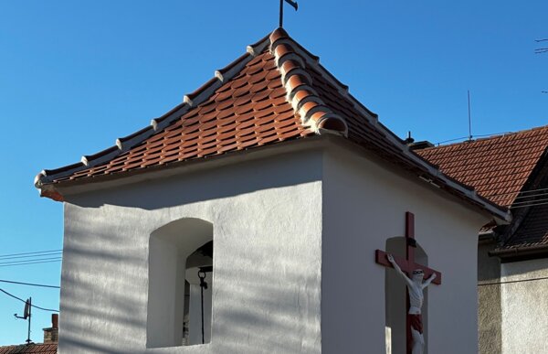 Zvonice se znovu oděla do plné krásy. | © STAK - D - Josef Šlahůnek 