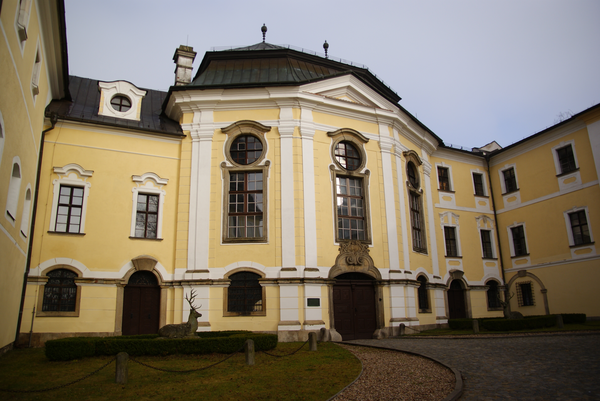 Slavnostní vyhlášení cen ANOPA se uskuteční 18. března 2026 na zámku ve Žďáru nad Sázavou. | © Bjalek Michal – Wikimedia Commons