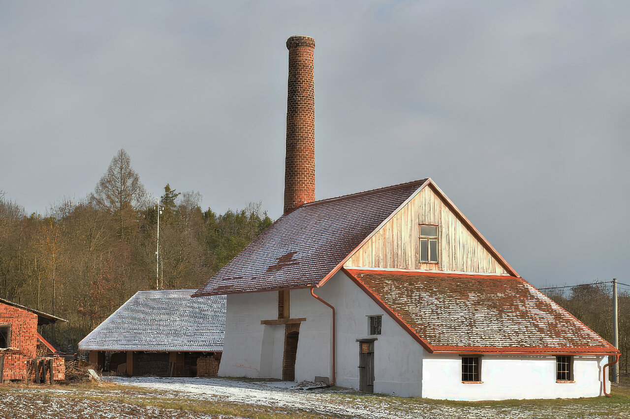 Boubín u Horažďovic – pohled na obnovený areál cihelny | © Miroslav Boček