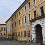  Jaroměř-Josefov, bývalá Jezdecká a dělostřelecká kasárna – pohled na vstupní průčelí | © Archiv KS Sankro, s.r.o.