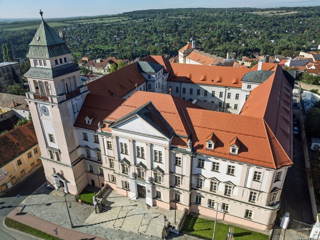 Veřejně prospěsné stavby - H & B delta - Okresní soud ve Znojmě | © H & B delta