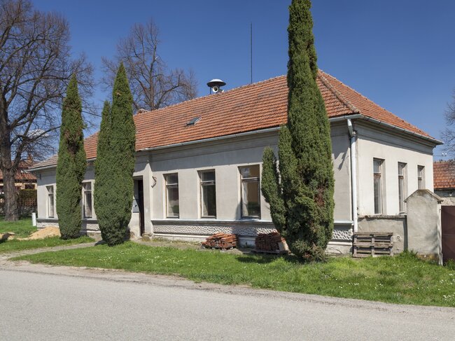 Stav budovy školy před rekonstrukcí | © Národní památkový ústav, územní odborné pracoviště v Telči