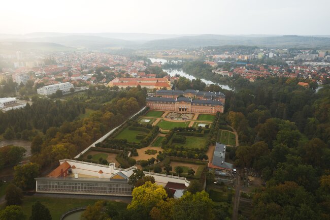 Letecký snímek zámku Dobříš s parky | © Archiv Zámku Dobříš
