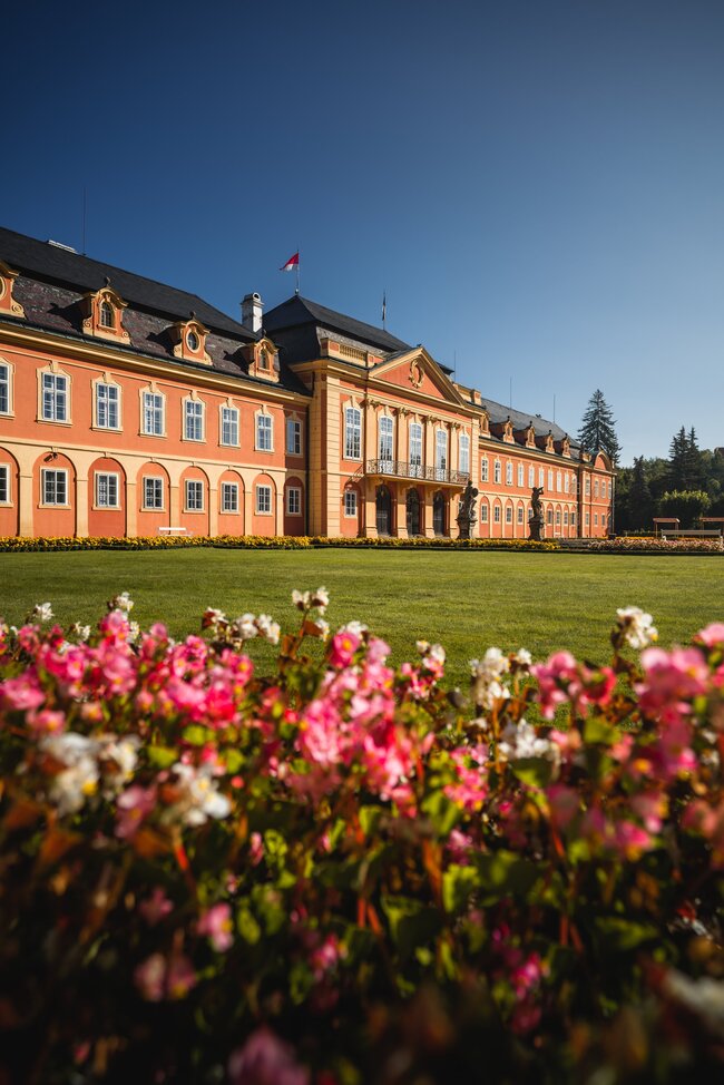 Pohled na jižní křídlo zámku | © Archiv Zámku Dobříš