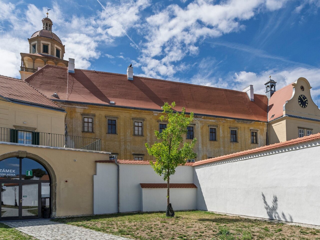 Zámek Moravský Krumlov se kvůli havarijnímu stavu rekonstruuje již od roku 2016.