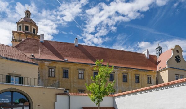Zámek Moravský Krumlov se kvůli havarijnímu stavu rekonstruuje již od roku 2016.