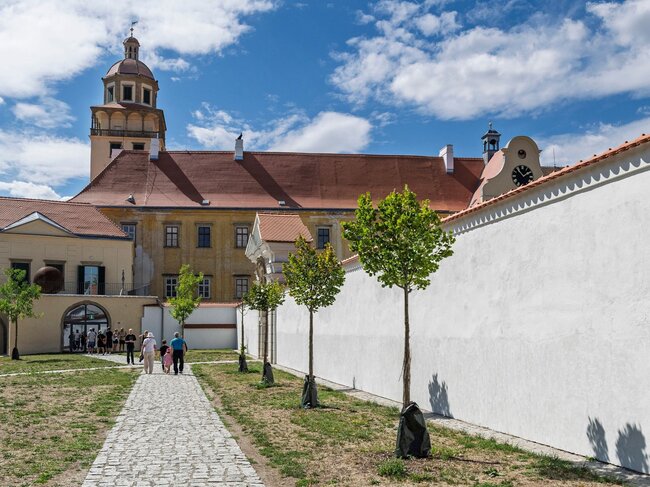 Hlavním magnetem pro návštěvníky zámku je Slovanská epopej Alfonse Muchy. | © Pavel Kotrla 
