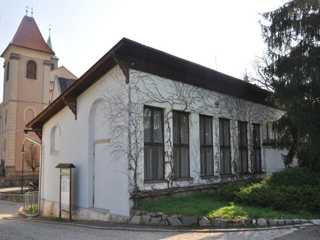 Oranžerie před obnovou