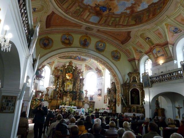 Ze slavnostní bohoslužby