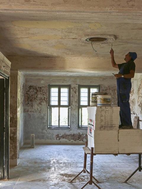 Průběh obnovy interiéru
