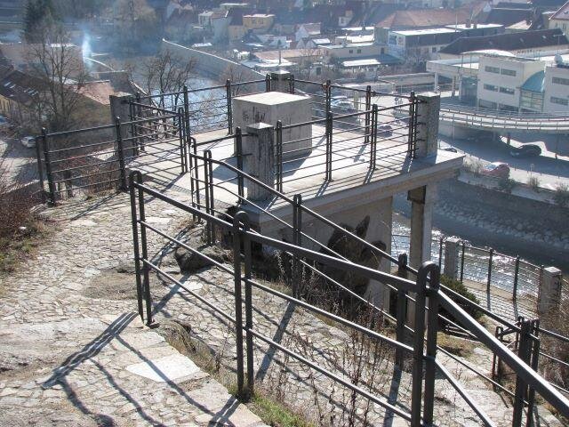 Z teras rozhledny je krásný výhled na město Třebíč.