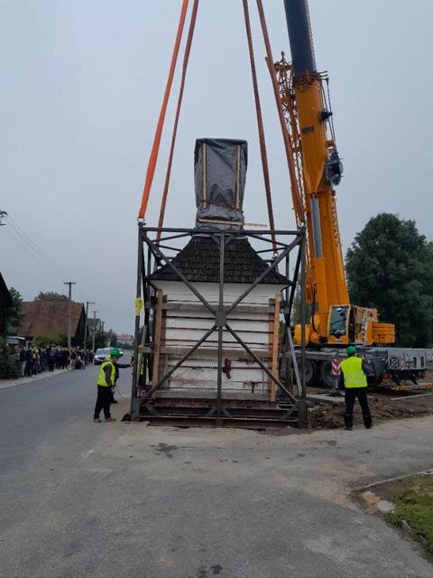 Proces přemístění autojeřábem