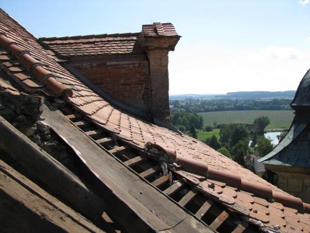 Chotěšov - oprava střešního pláště včetně krovu kláštera