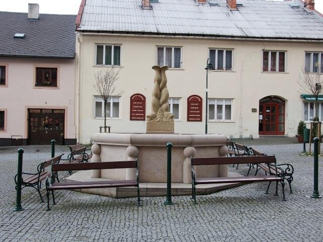 Kašna Doubravka - Hradec nad Moravicí 