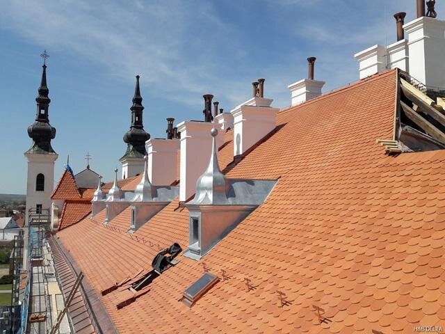 Detail Bobrovek Tondach