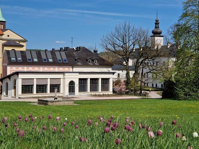 Důležitým krokem rekonstrukce byla oprava topných kanálků zřízených podle projektu Josefa Pöterze z roku 1864.