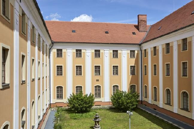 Vnitřní dvůr instituce